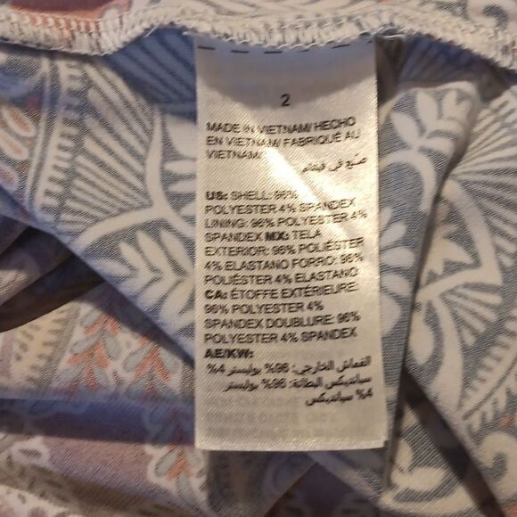 Chico's Printed Ruched Sleeve Dress - Picture 9 of 12